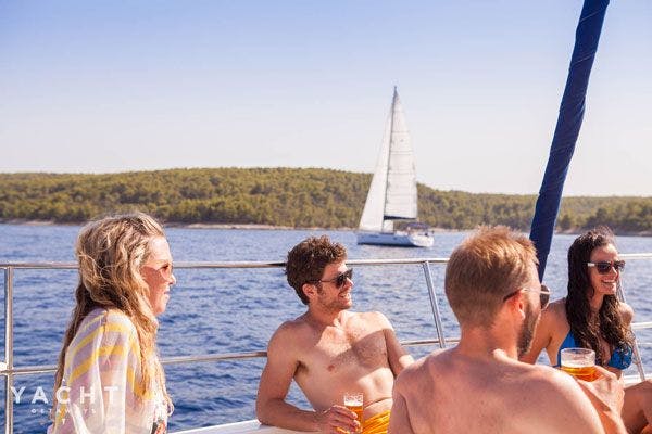 A Greek island sailing getaway - Perfect for couples or groups