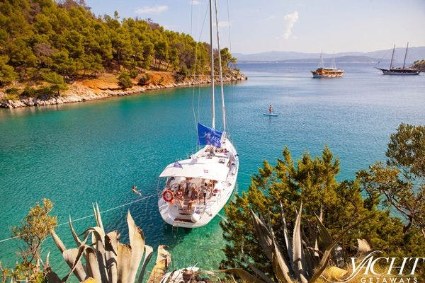 Croatian sailing - visit quiet bays
