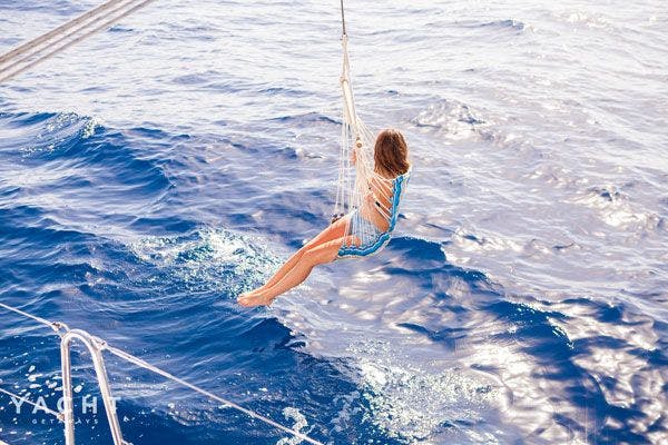 Experience blue seas in Greece - Sailing and beach stop-offs