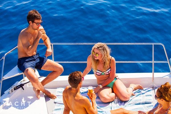 Sailing holidays in cool Croatia - Stop off at idyllic hot spots