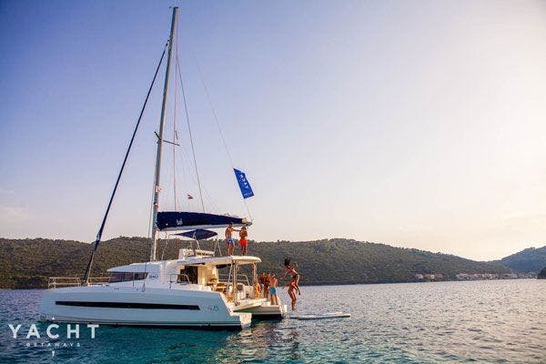 Wonderful sights and spectacular experiences - Get the best of Greece when you sail