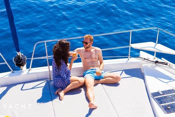 Greece sailing trips for couples - Yacht charter with a romantic twist