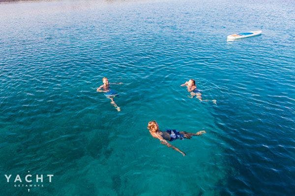 Greek sailing holidays - Sun soaked swimming sessions